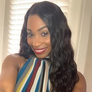 Meet your Posher, Amber